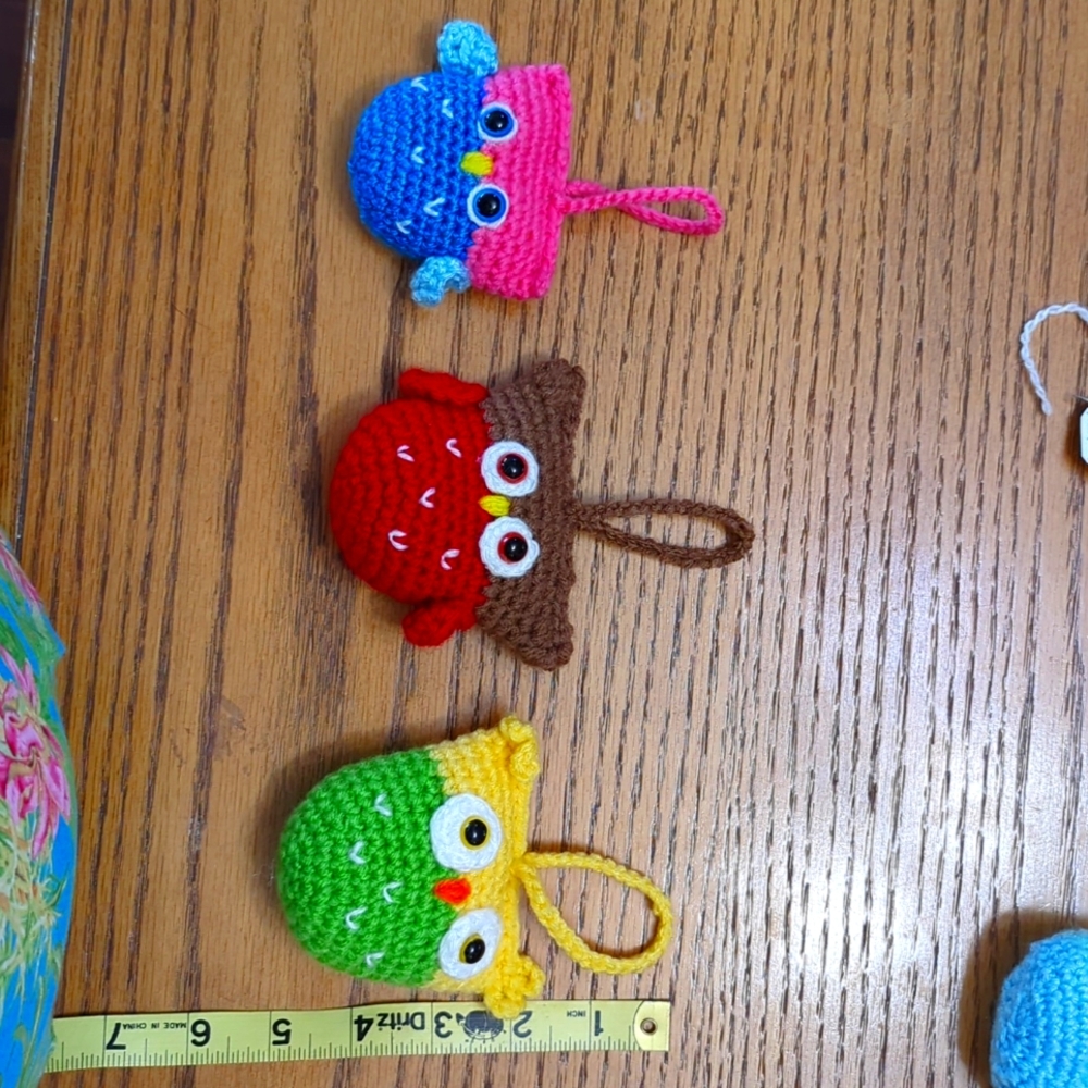 Crochet baby owl used as keyring.